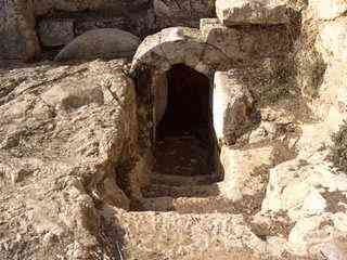 Hrobka s kulatým kamenem, Izrael
